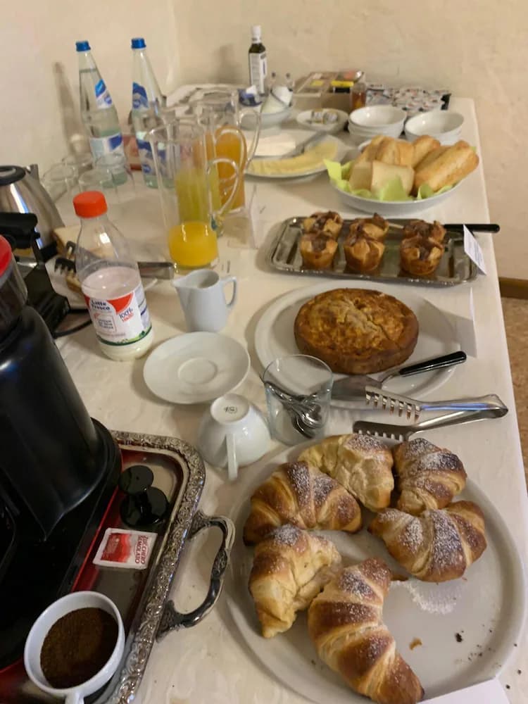 Breakfast buffet