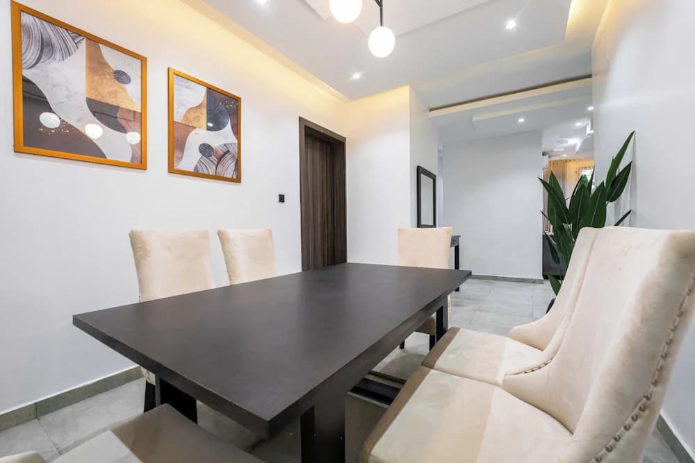 In-room dining