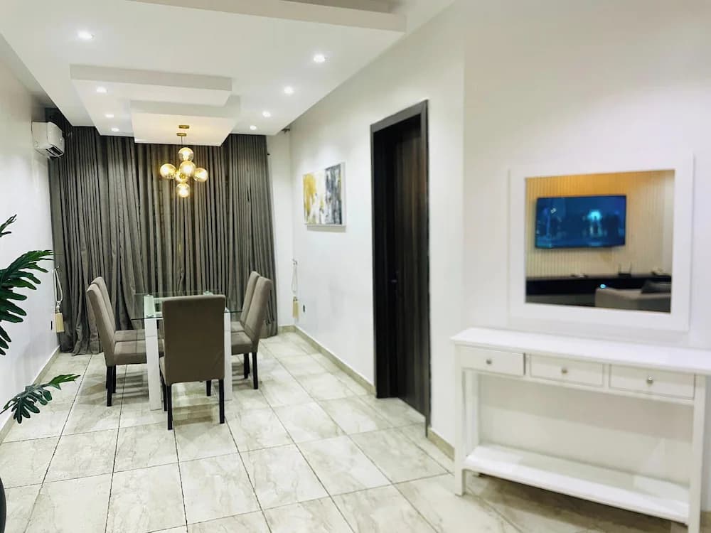 In-room dining