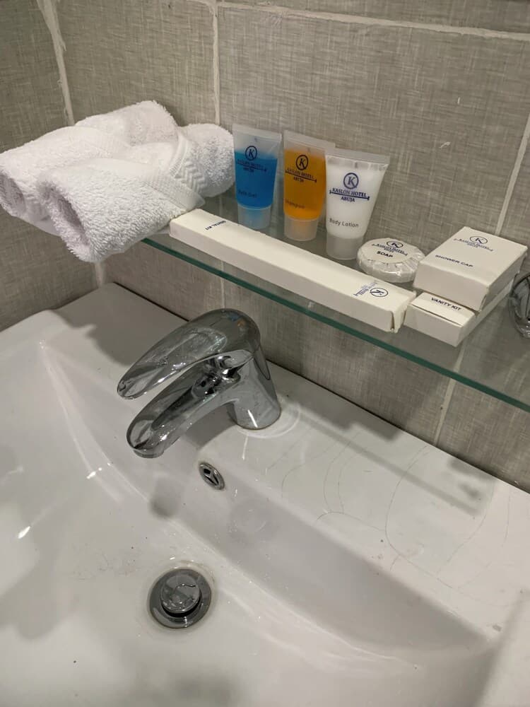 Bathroom amenities