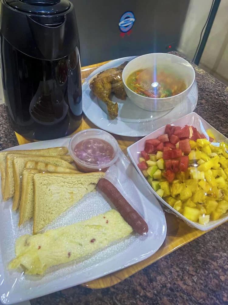 Breakfast meal
