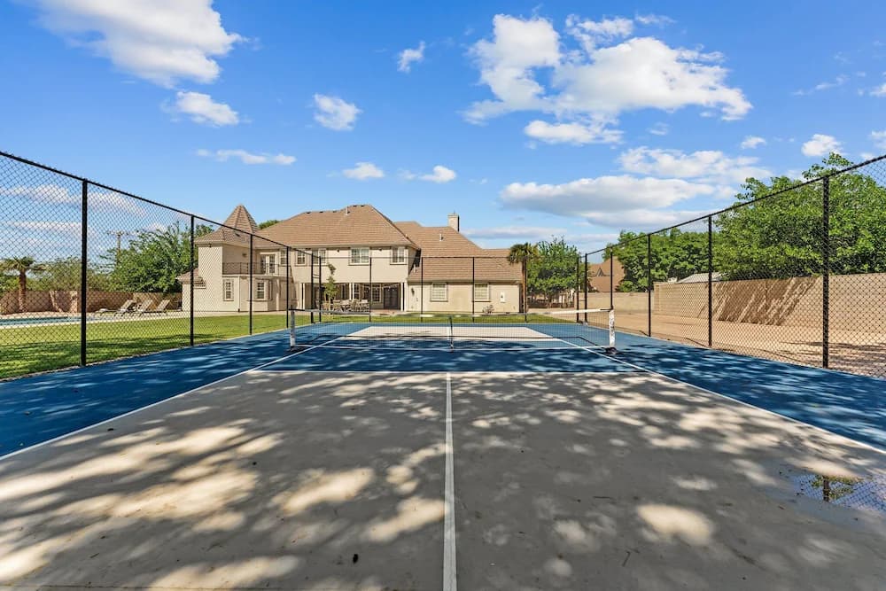 Sport court