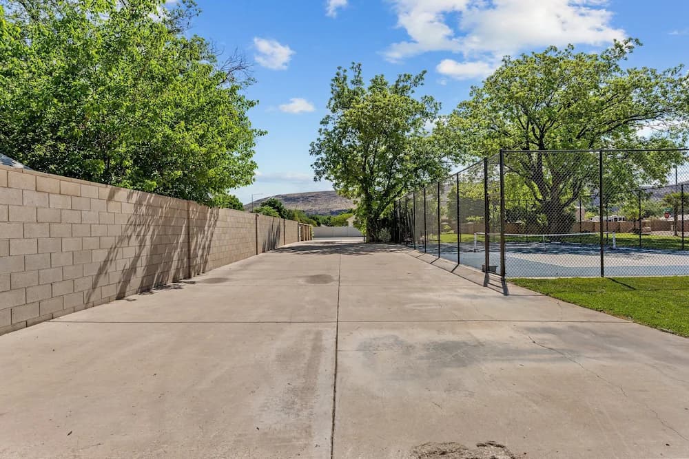 Sport court