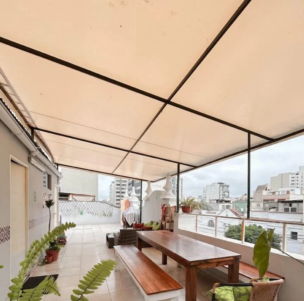 Terrace/patio