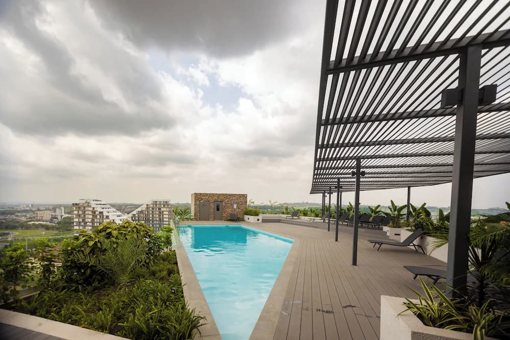 Rooftop pool