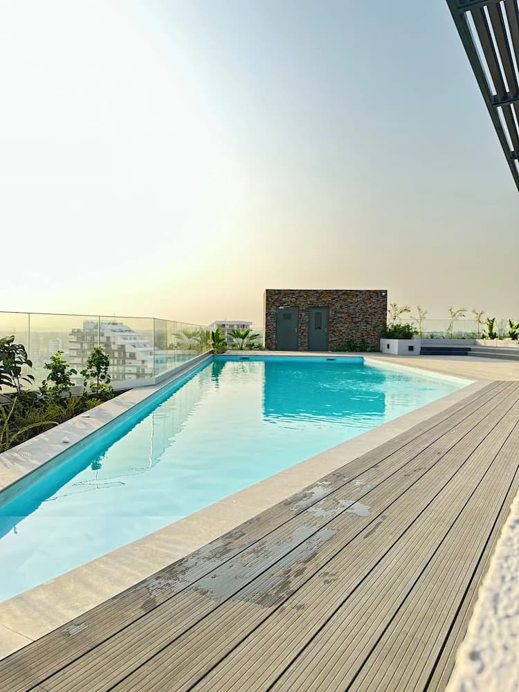 Rooftop pool