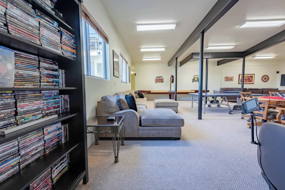 Game room