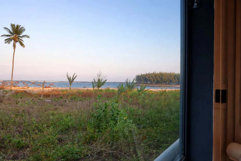 Beach/ocean view