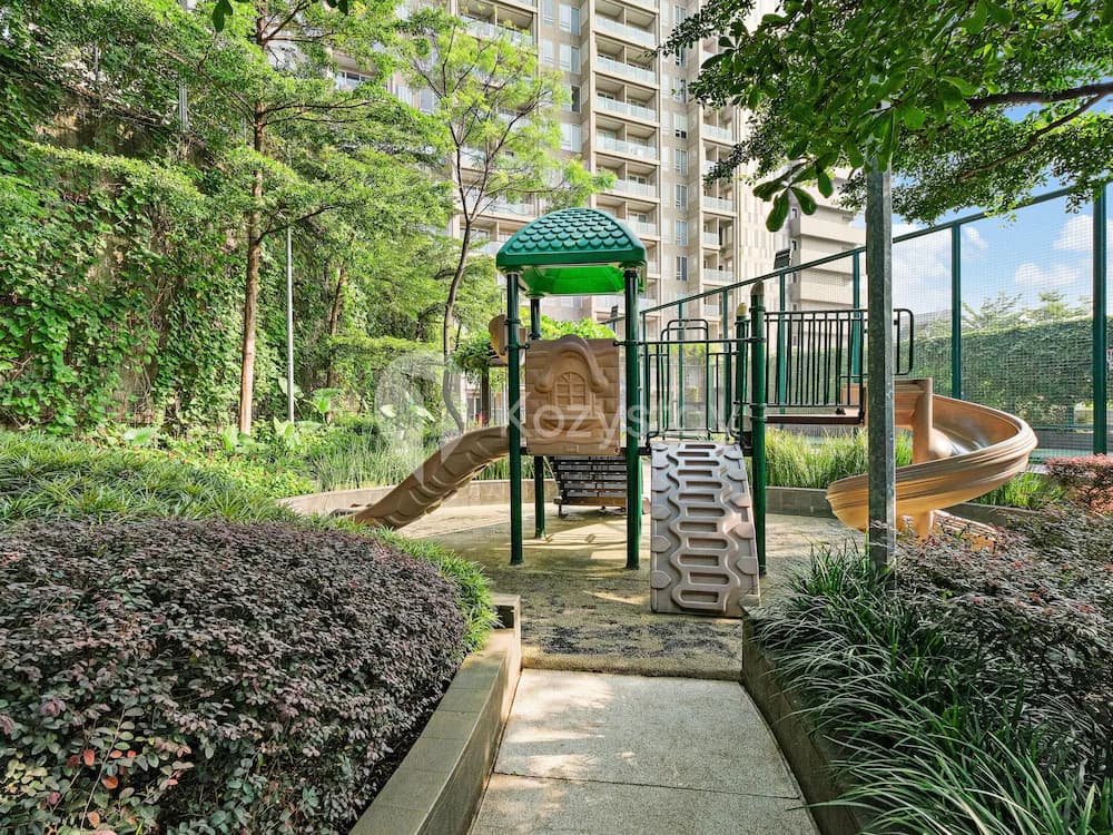 Children's play area - outdoor
