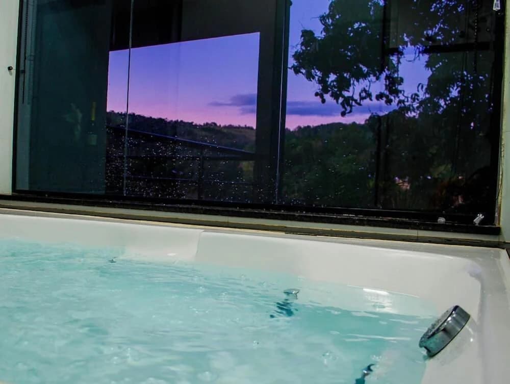 Private spa tub