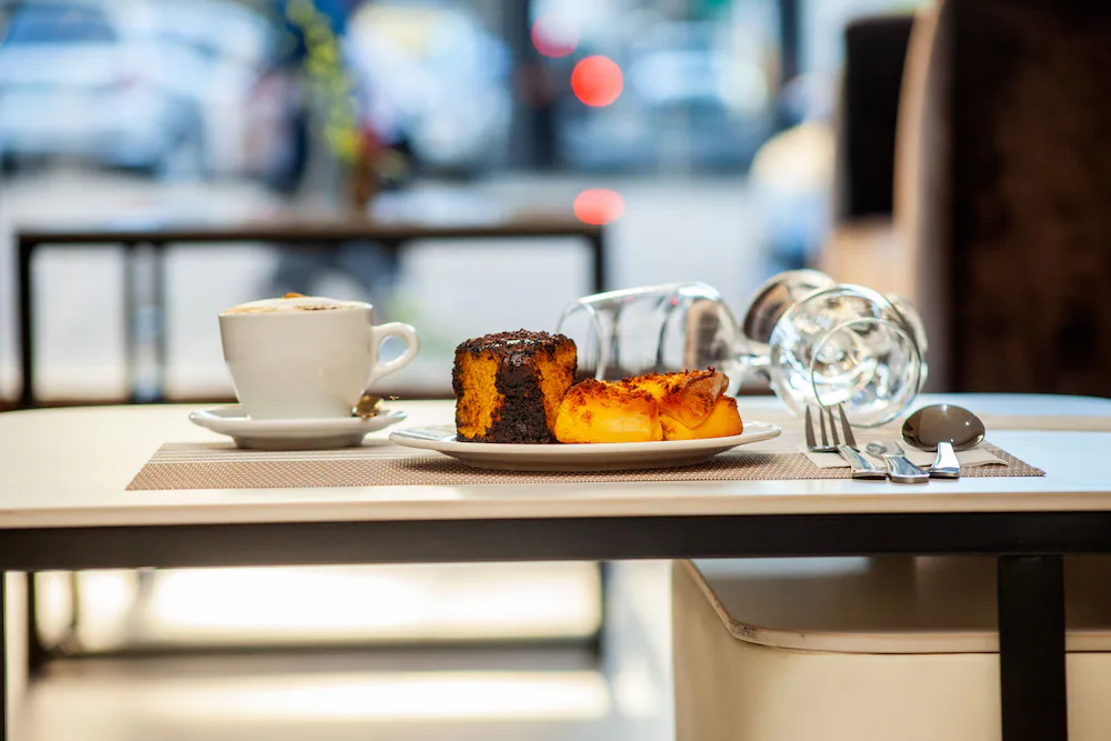 Snack bar