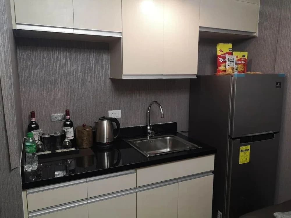 Private kitchenette