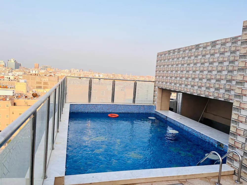 Rooftop pool