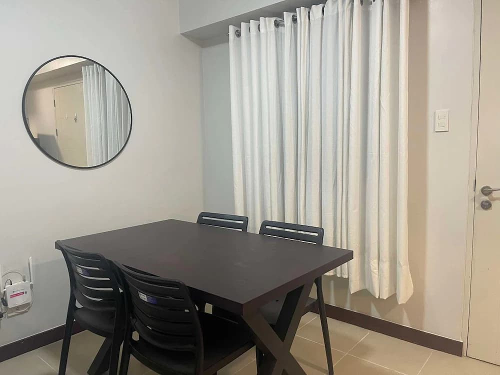 In-room dining
