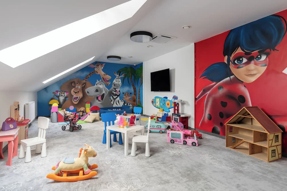Children's play area - indoor