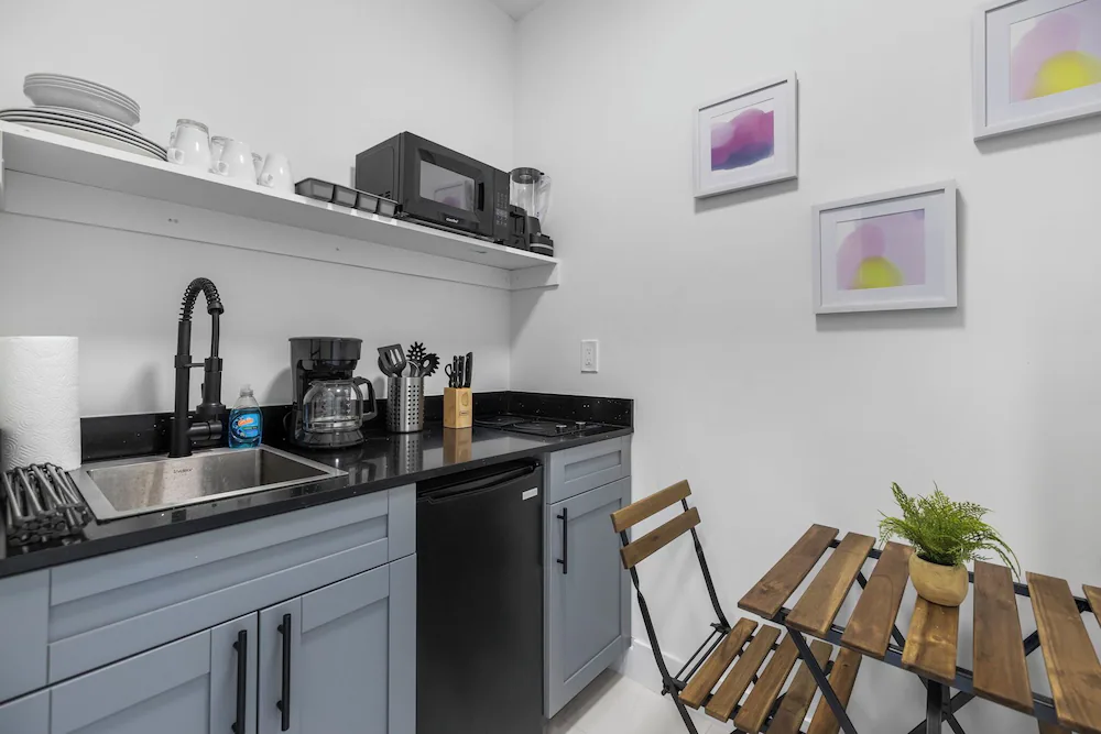 Private kitchenette