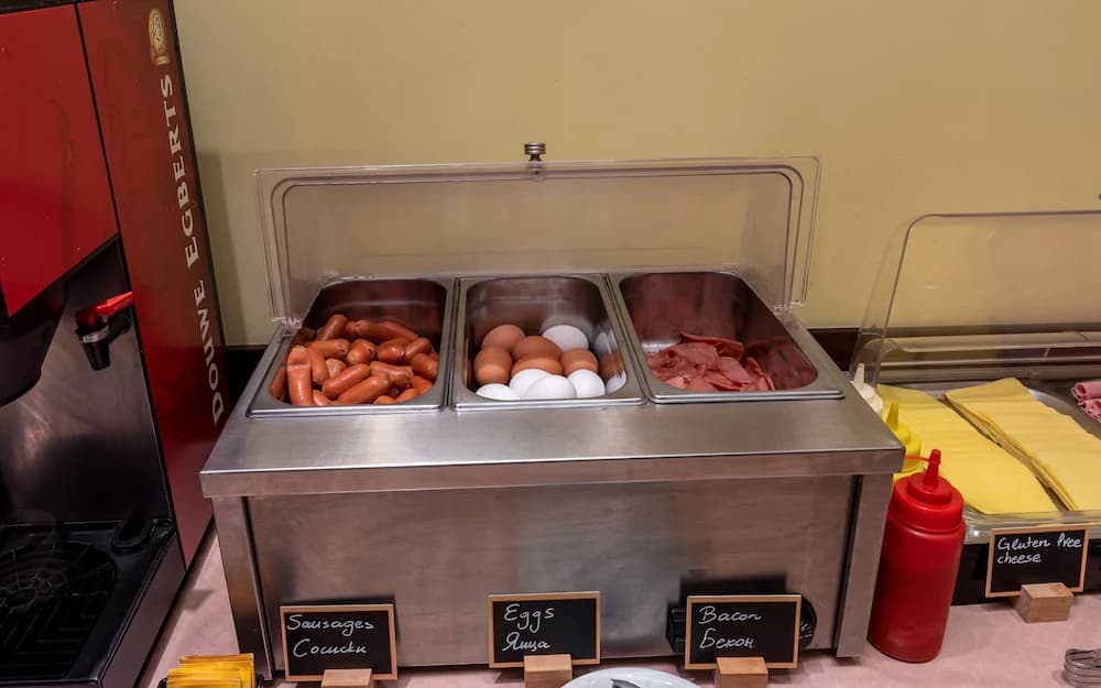 Breakfast buffet