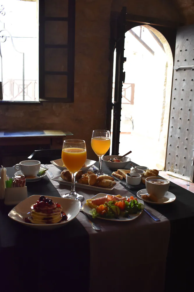 Breakfast area