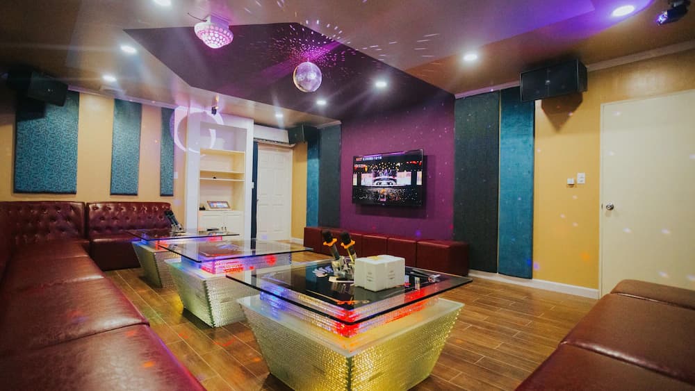 Karaoke room