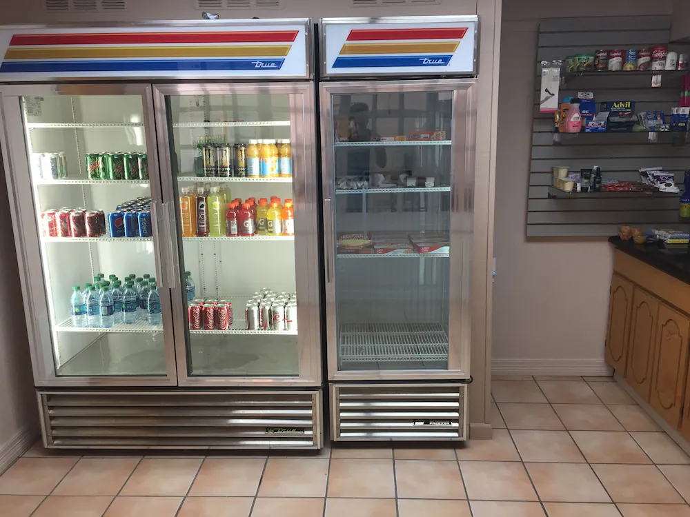 Snack bar