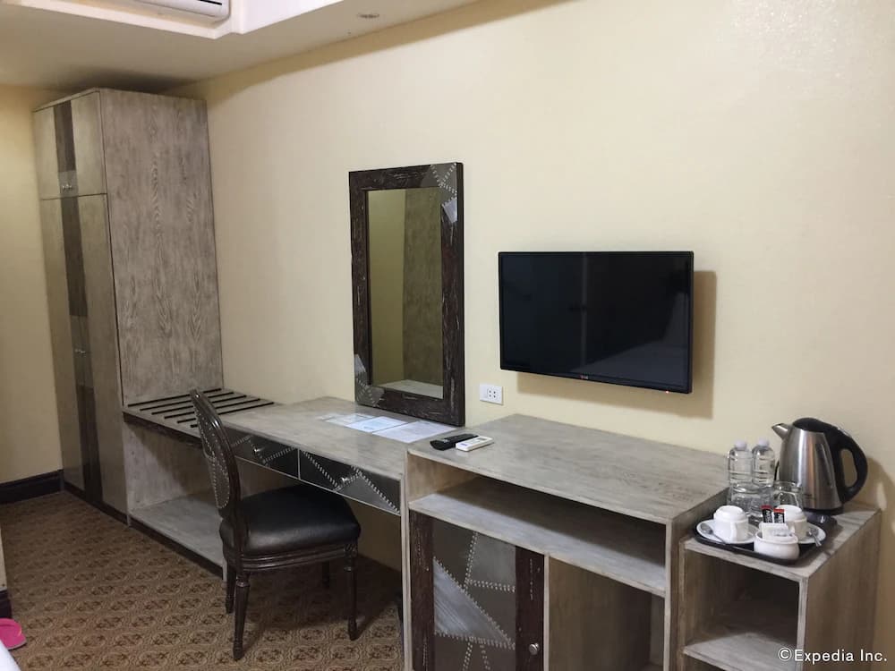 Room amenity