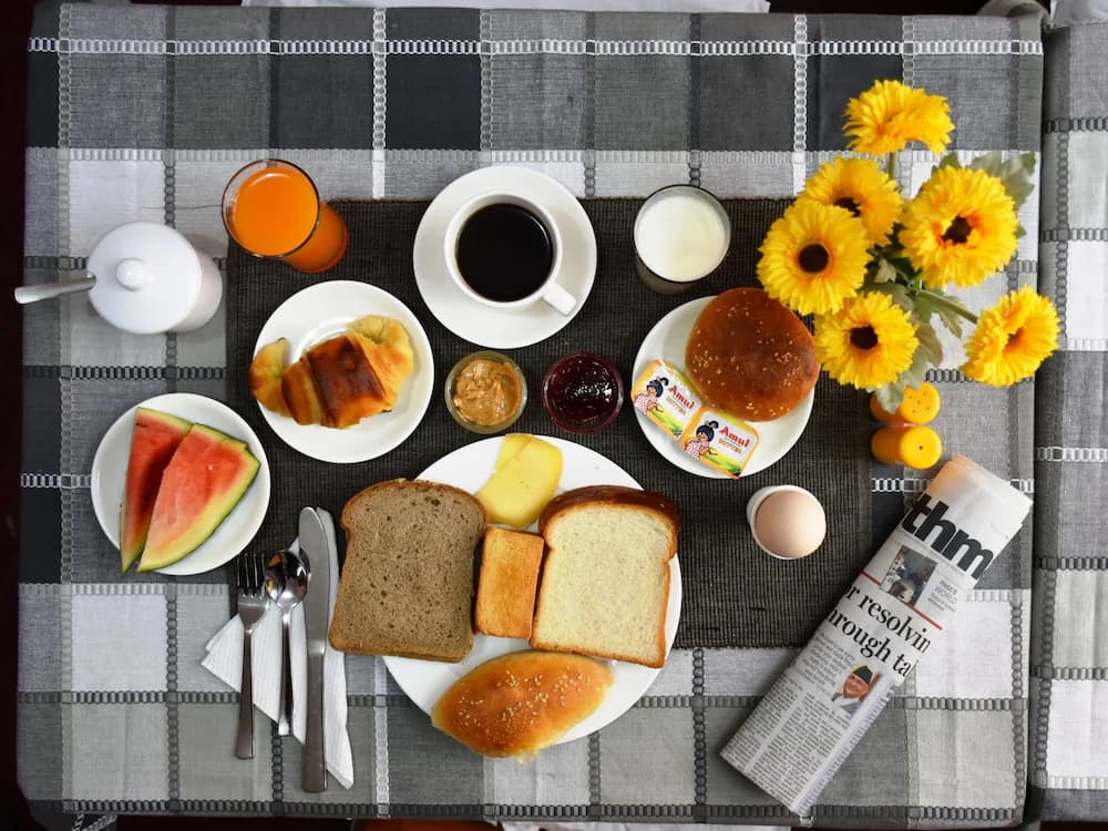 Breakfast area