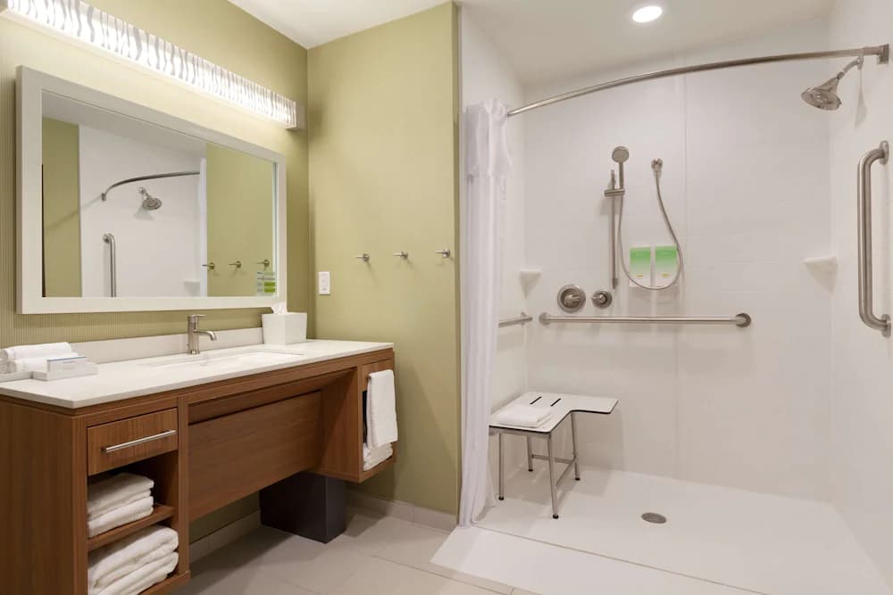 Bathroom shower