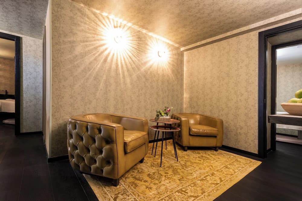 Spa reception
