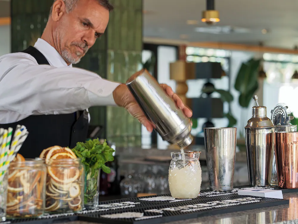 Poolside bar
