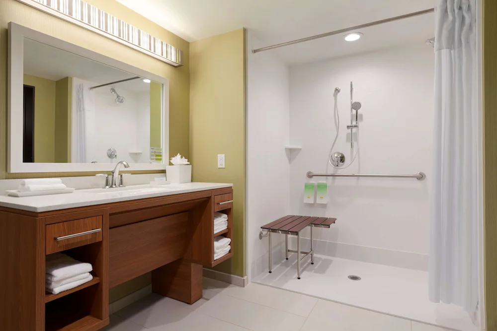 Bathroom shower