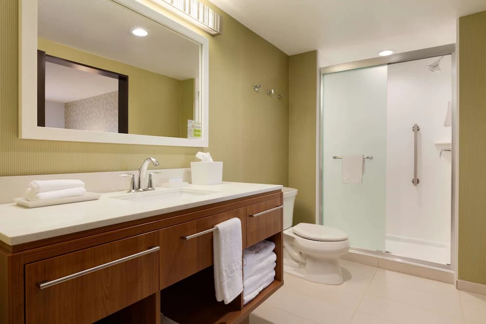 Bathroom shower