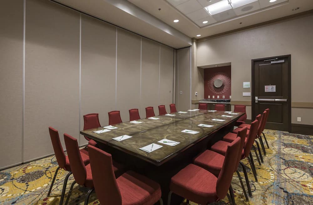 Meeting facility