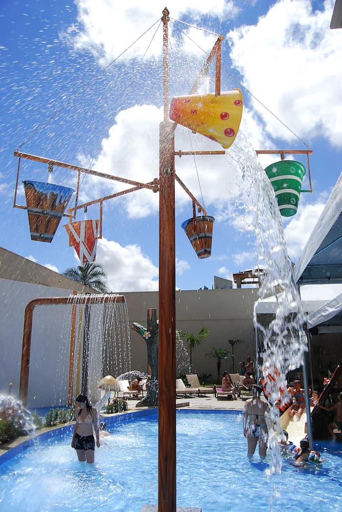 Pool waterfall