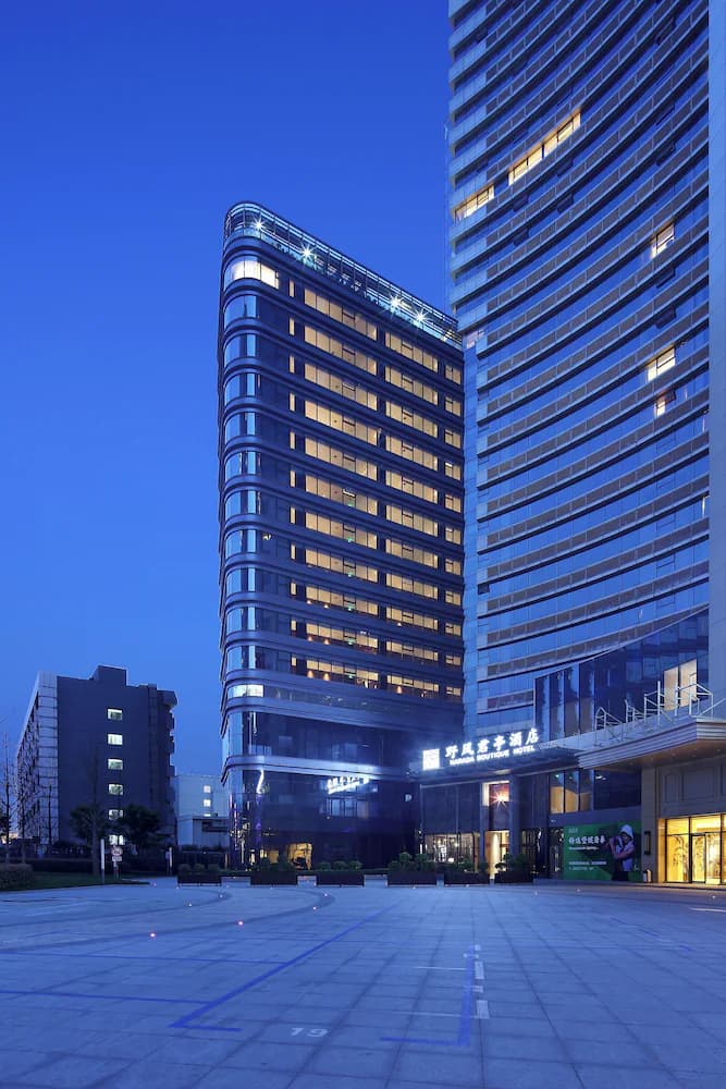 Front of property - evening/night