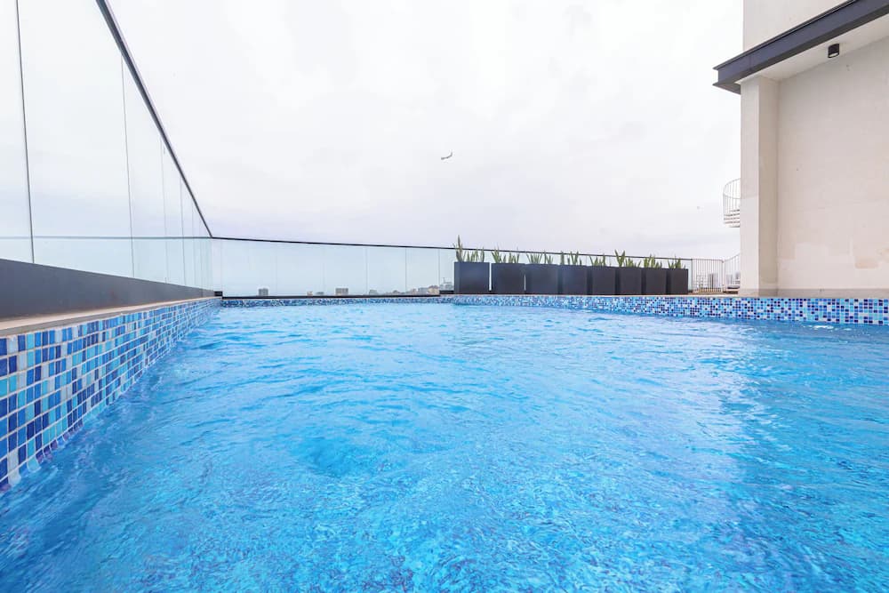 Rooftop pool