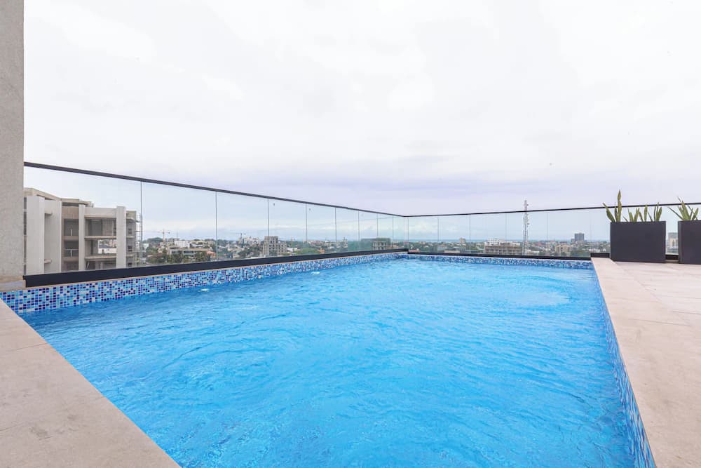 Rooftop pool