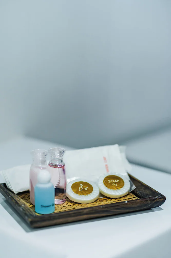Bathroom amenities