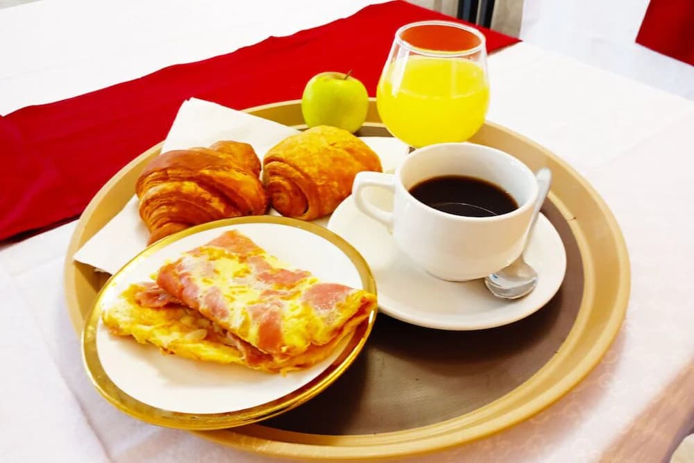 Breakfast meal
