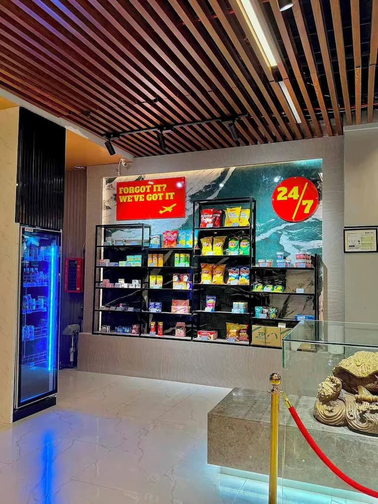 Snack bar