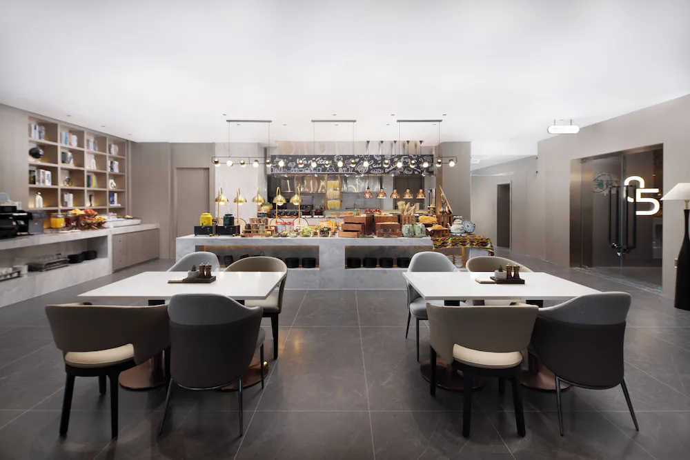 Breakfast area