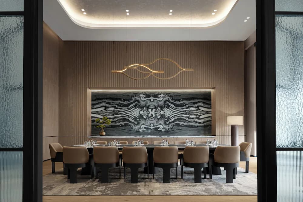 Meeting facility