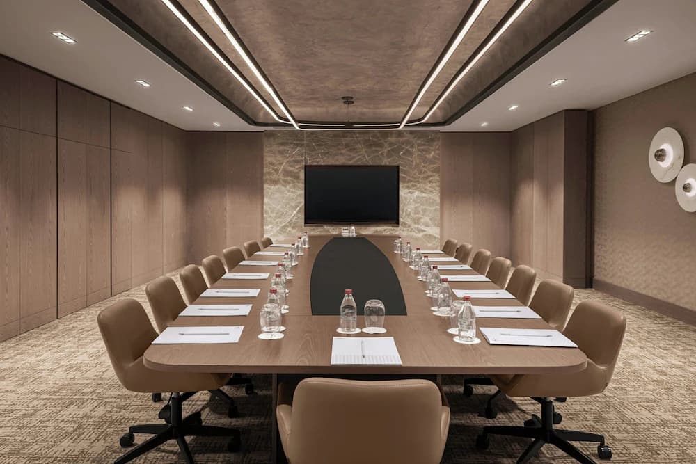 Meeting facility