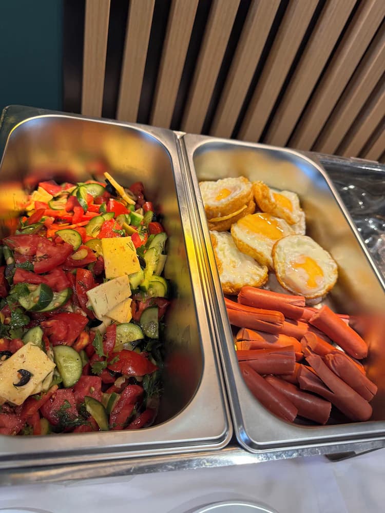 Breakfast buffet