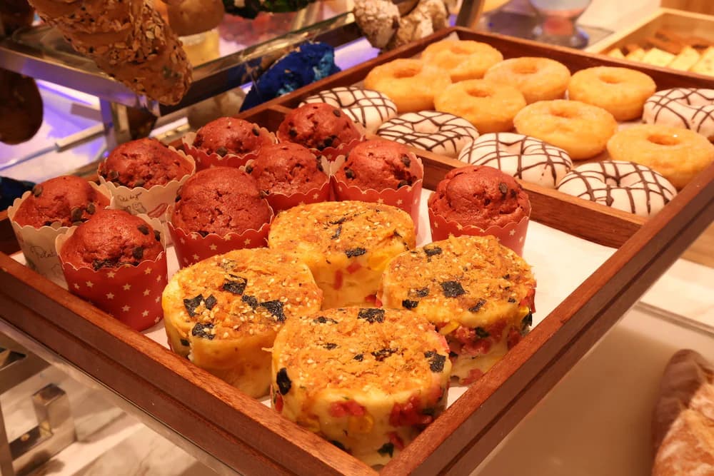 Breakfast buffet