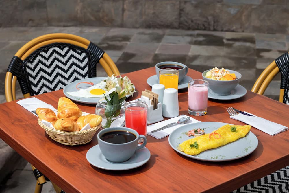 Breakfast buffet