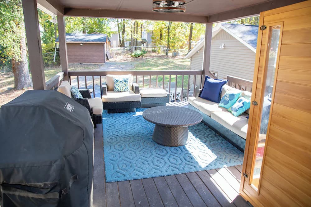 BBQ/picnic area