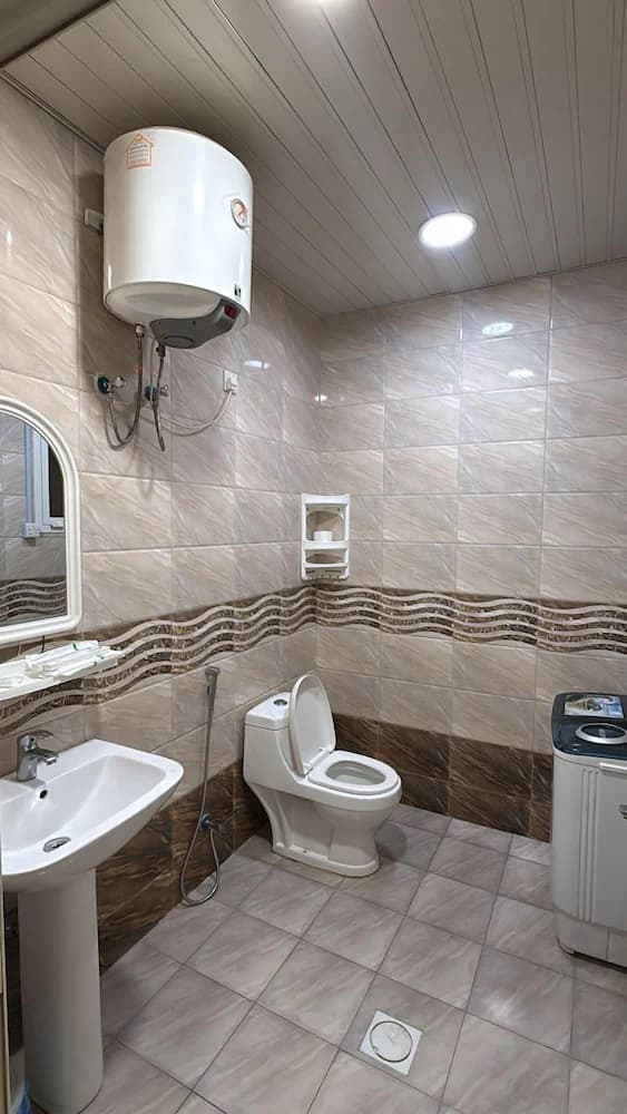 Bathroom shower