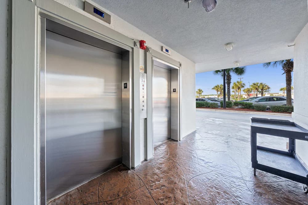 Elevator