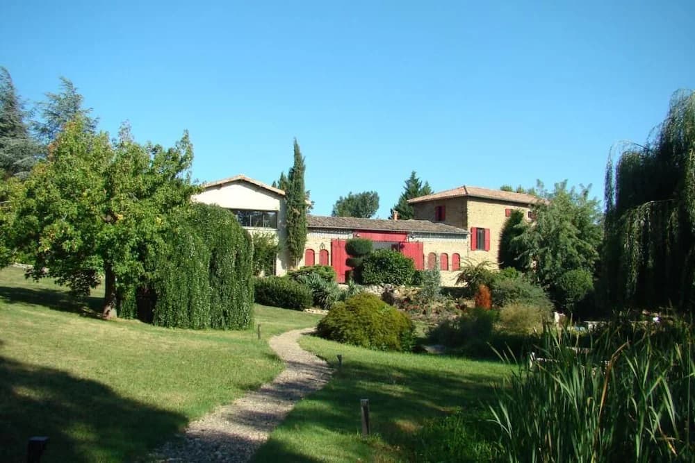 Primary image