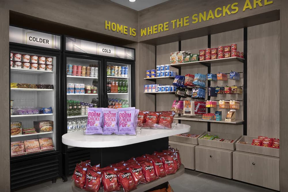 Snack bar